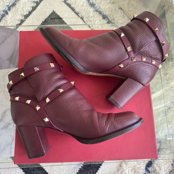 Valentino Rockstud Booties - Picture 5 of 8
